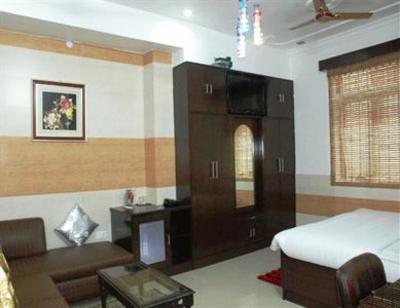 фото отеля Hotel Satya Palace