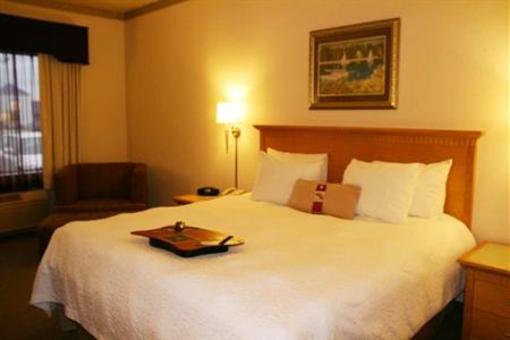фото отеля Hampton Inn Suites Modesto-Salida