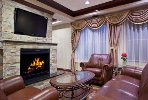 фото отеля Holiday Inn Express Wixom