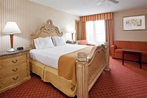 фото отеля Holiday Inn Express Wixom