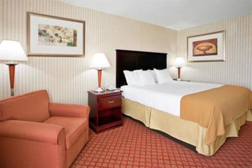 фото отеля Holiday Inn Express Wixom