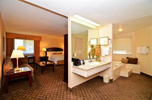 фото отеля BEST WESTERN West Covina Inn