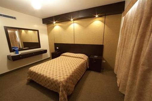фото отеля Gran Hotel Delicias