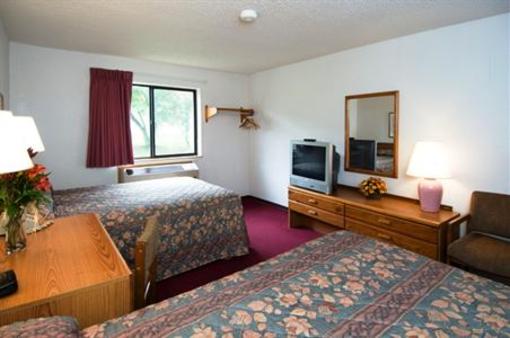 фото отеля Americas Best Value Inn & Suites International Falls