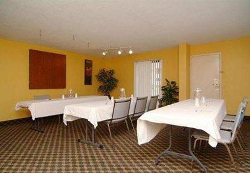 фото отеля Quality Inn Coliseum North Charleston