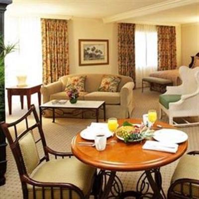 фото отеля Kendall Hotel and Suites