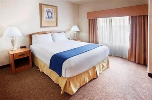 фото отеля Holiday Inn Express Suites Mission-Mcallen Area