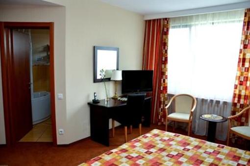 фото отеля Hotel Dan