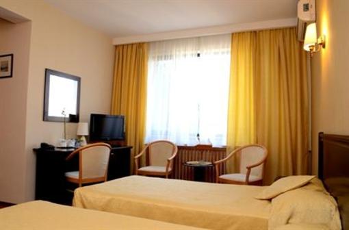 фото отеля Hotel Dan