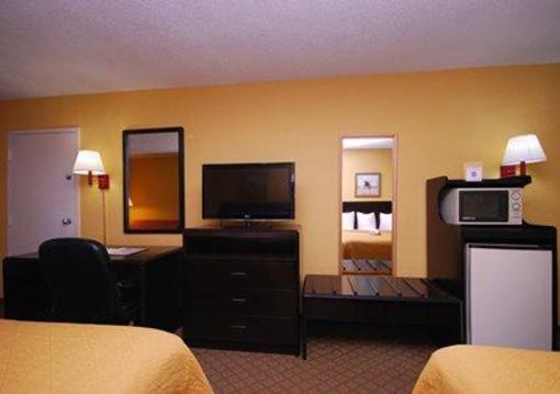 фото отеля Quality Inn Orlando Airport