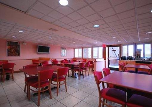 фото отеля Quality Inn Orlando Airport
