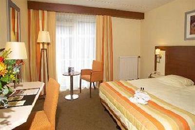 фото отеля Tulip Inn Leiderdorp
