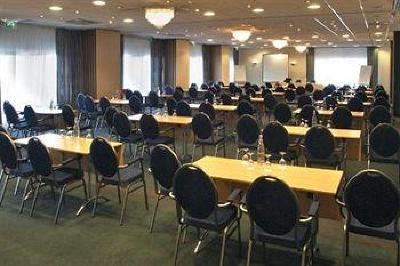 фото отеля Tulip Inn Leiderdorp