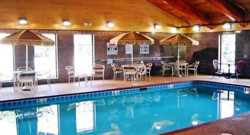 фото отеля AmericInn Lodge & Suites Jonesborough
