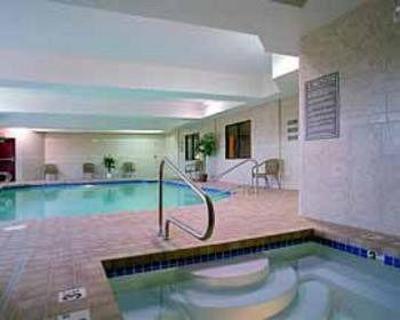 фото отеля Comfort Suites Redmond Airport