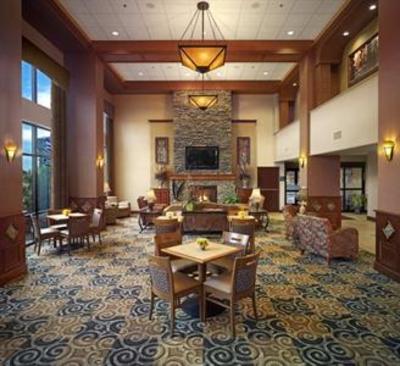 фото отеля Hampton Inn & Suites Youngstown