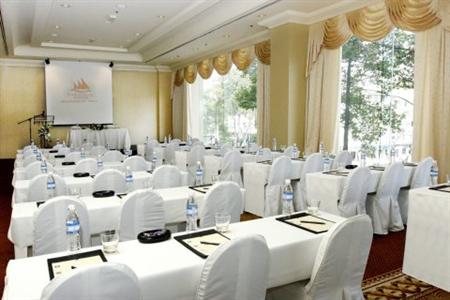 фото отеля Caravelle Hotel Ho Chi Minh City