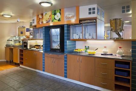 фото отеля Holiday Inn Express London-Wimbledon-South