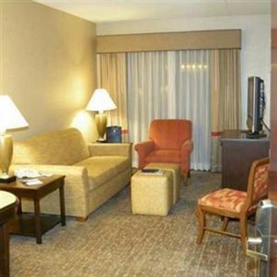 фото отеля Embassy Suites Hotel Boston Marlborough
