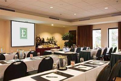 фото отеля Embassy Suites Hotel Boston Marlborough