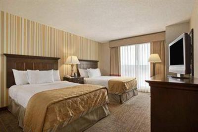 фото отеля Embassy Suites Hotel Boston Marlborough