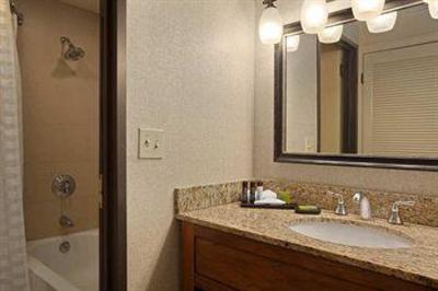 фото отеля Embassy Suites Hotel Boston Marlborough