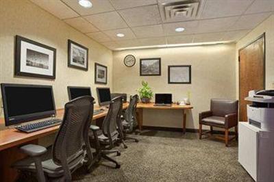 фото отеля Embassy Suites Hotel Boston Marlborough