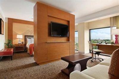 фото отеля Hilton University of Houston