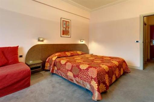 фото отеля Hotel Regina De Passy Paris
