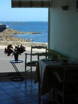 фото отеля Hotel Bellevue Roscoff