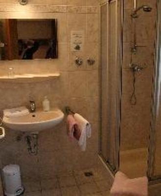 фото отеля Hotel Battenfeld