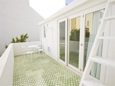 фото отеля Rent4Days Belém 13