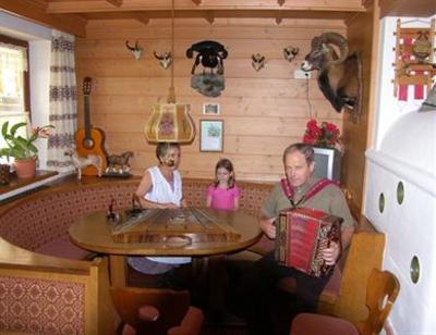фото отеля Wildschutz Apart Pension