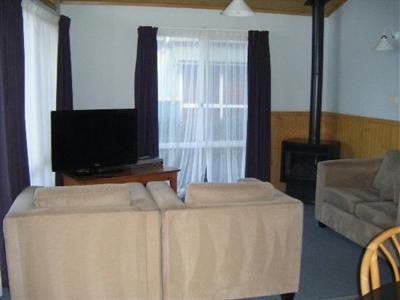 фото отеля Lake Haven Castle Cottage
