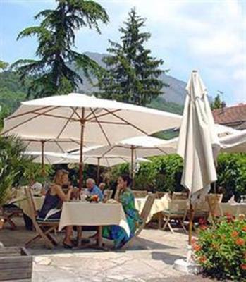 фото отеля Hotel-Restaurant Les 3 Roses