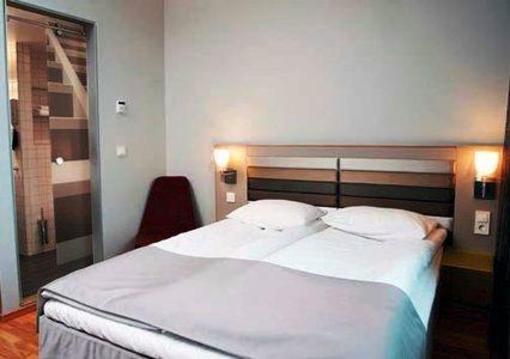 фото отеля Quality Hotel 33