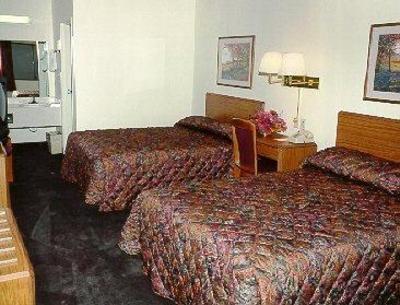 фото отеля Oak Tree Inn Morrill