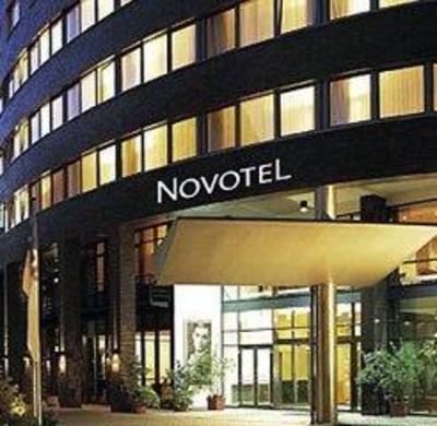 фото отеля Novotel Al Barsha