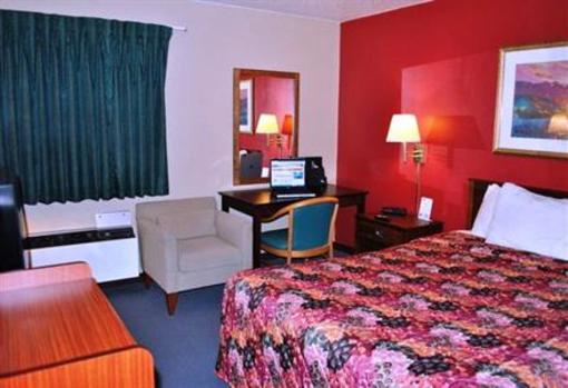 фото отеля Americas Best Value Inn Chisago City