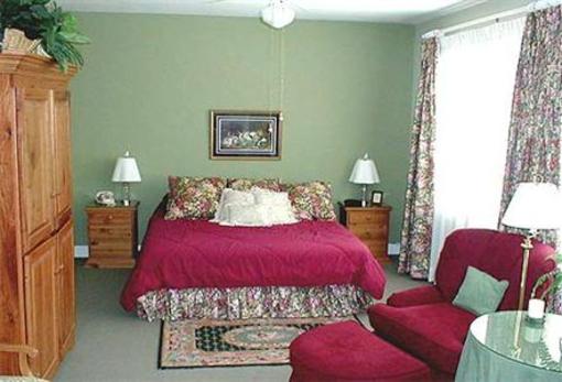 фото отеля Highland Lake Inn