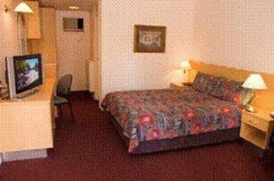 фото отеля Greenleigh Cooma Motel