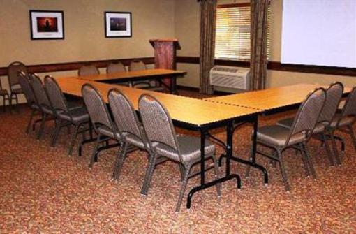 фото отеля AmericInn Lodge & Suites Milford (Delaware)