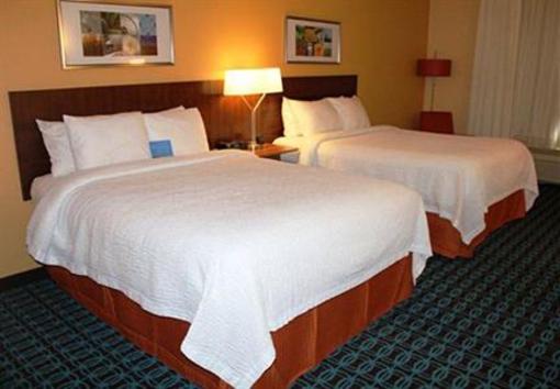 фото отеля Fairfield Inn Orangeburg