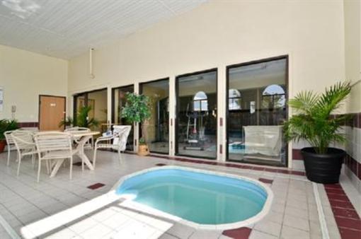 фото отеля Best Western Saluki Inn