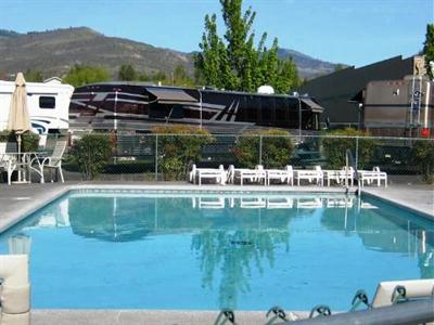 фото отеля Americas Best Inn Pear Tree Motel Phoenix (Oregon)