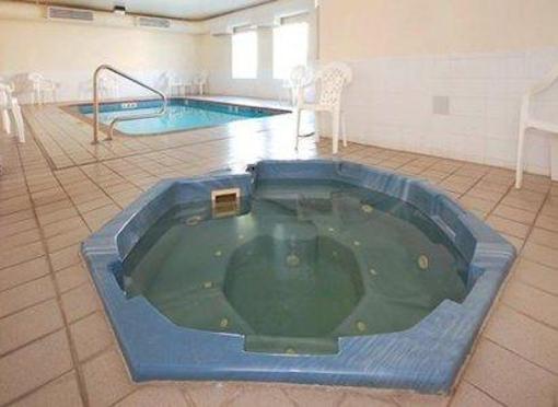 фото отеля Quality Inn & Suites Omaha