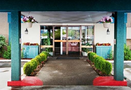 фото отеля Cedars Inn Auburn
