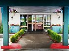 фото отеля Cedars Inn Auburn