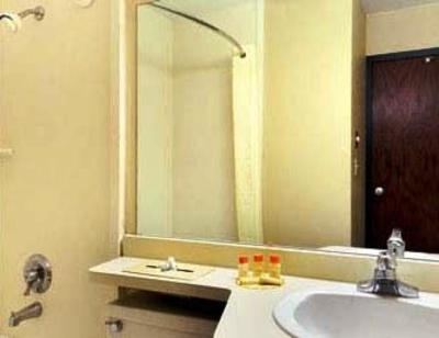фото отеля Days Inn Maplewood Hotel & Conference Center