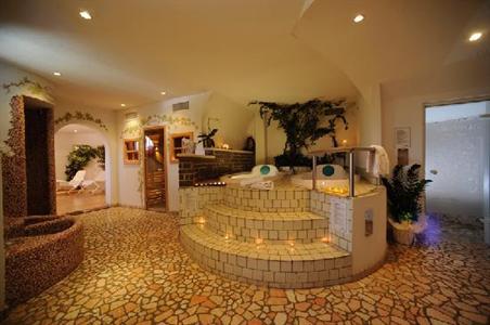 фото отеля Hotel Touring Pozza di Fassa
